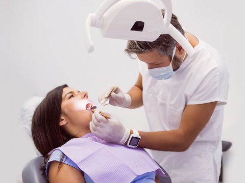 3 Simple Tips For Whiter Teeth Without Damaging Your Enamel